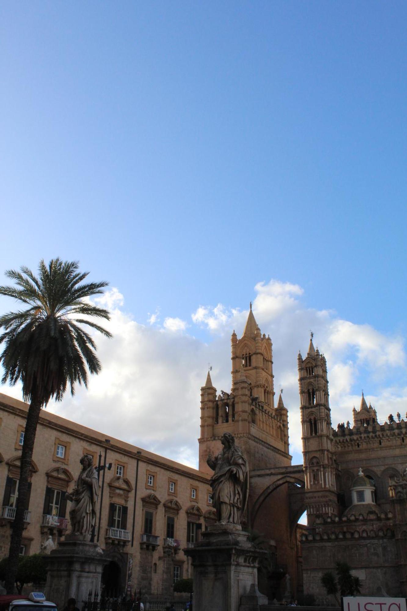 La Siciliana-Di Fronte La Cattedrale Vila Palermo Exterior foto